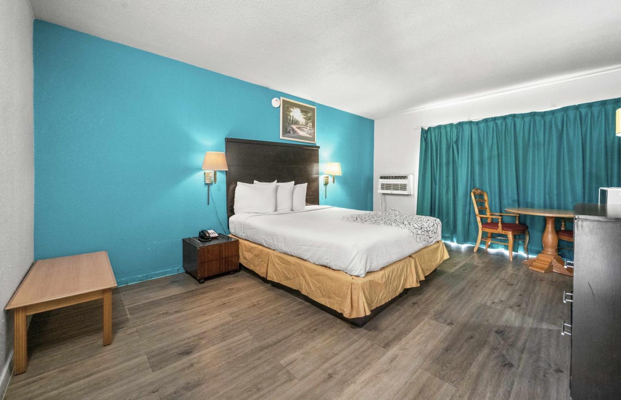 Executive Inn Rusk Εξωτερικό φωτογραφία